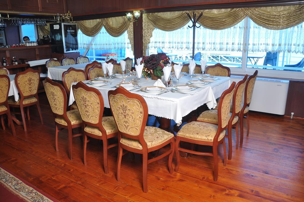 Hotel Brod Panini Велес Екстер'єр фото