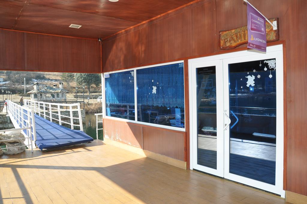 Hotel Brod Panini Велес Екстер'єр фото